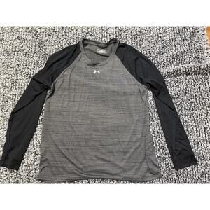Mens Under Armour Gray Shirt. Size XL. EUC